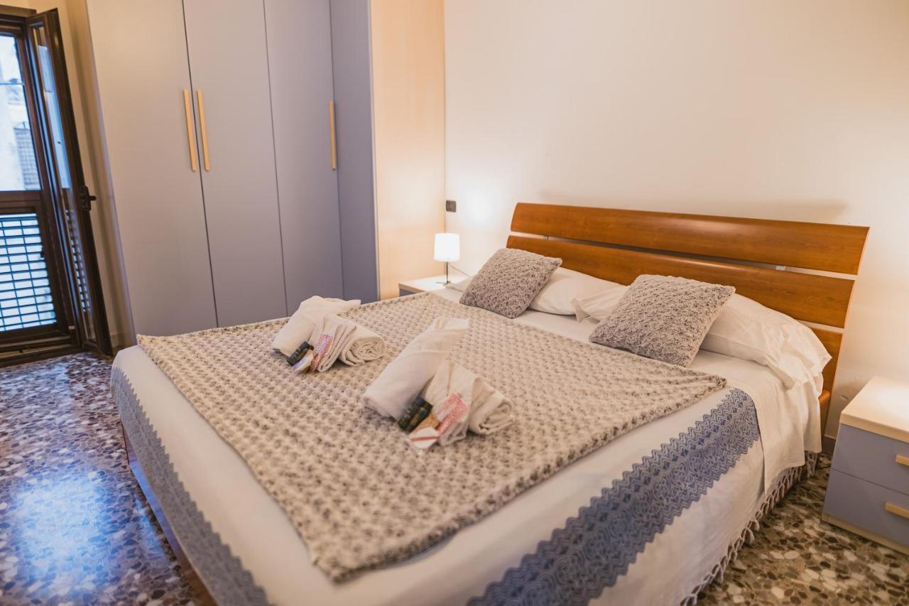 فيلا Casa Vacanze Il Mare Tra I Tetti - Relaxing Terrace & Sea View مونوبولي المظهر الخارجي الصورة